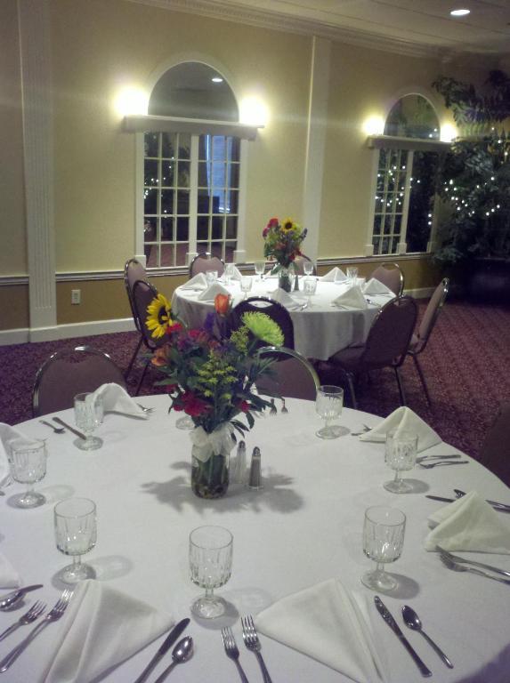 White Columns Inn Thomson Εξωτερικό φωτογραφία